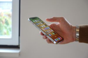 iphone-7479302_1280