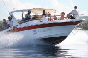 sport-boat-3567125_1280